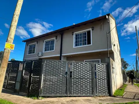 ALQUILER DE TRIPLEX EN JOSE C. PAZ
