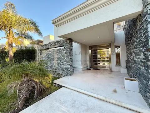 Casa  en Venta en Los Alisos, Nordelta, Tigre
