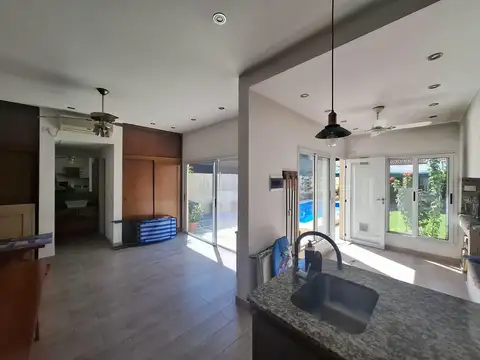 Casa 3 ambientes con 3 baños