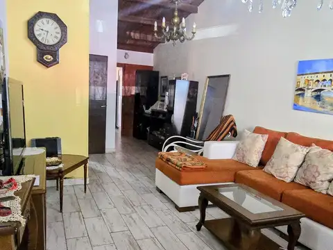 Sánchez De Loria 100