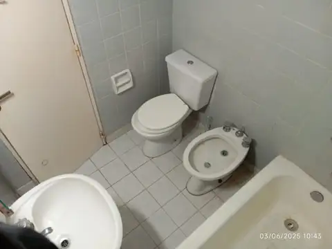 Corrientes 2200, Piso 5