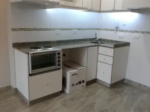 Departamento en Alquiler en Flores, $ 490.000