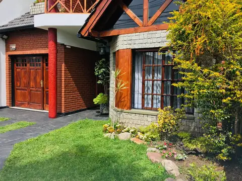 Casa en Venta en Villa Sarmiento, USD 320.000