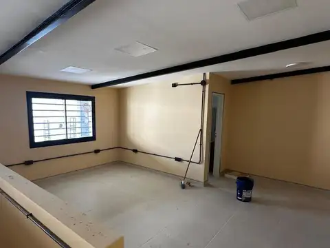 Galpon en Venta 40  mts Fondo