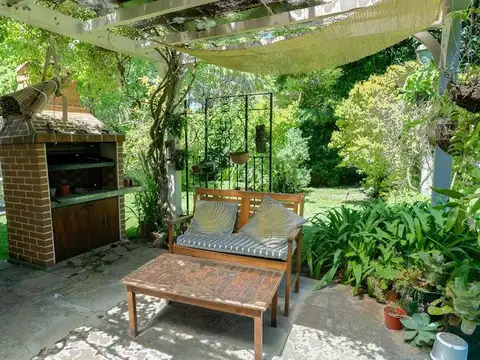 Terreno en Venta 50  mts Fondo