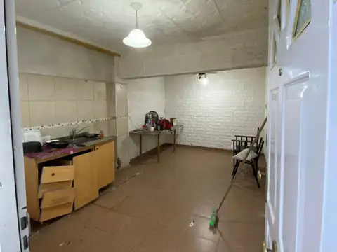 Avenida Pellegrini 1600