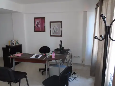 Departamento en Alquiler en Castelar, $ 400.000