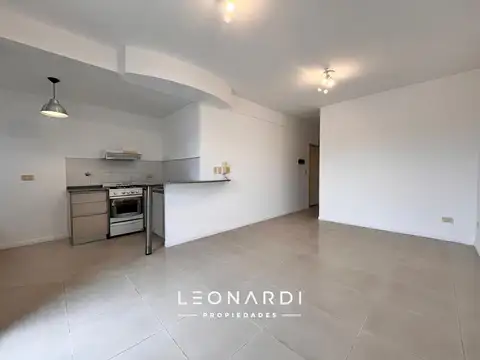 Departamento en Alquiler en Centro, $ 550.000