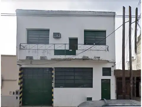 Galpón 440m2 en 2 Plantas s/Lote 9x26