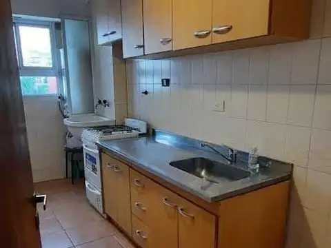 DEPARTAMENTO EN ALQUILER - GUEMES AL 800