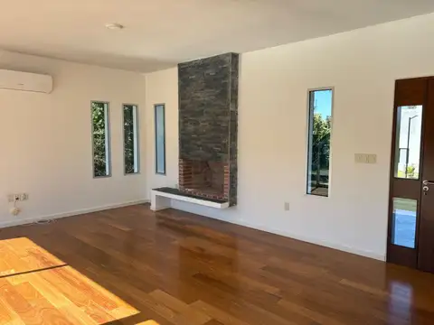 Casa en Venta en Ciudad de la Costa, USD 620.000