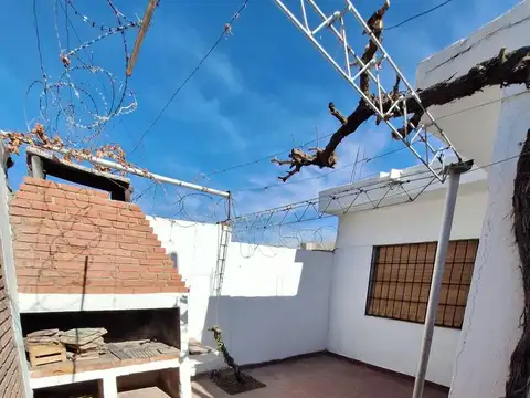 Martinez leanez 630 maipu