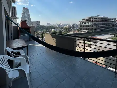 Alquilo Temporario en Villa Crespo. Dúplex de 3 Ambientes. Balcón Aterrazado. 4 PAX