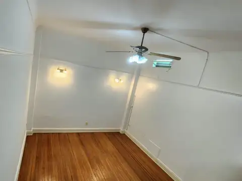 Depto Tipo Casa en Venta de 2 ambientes