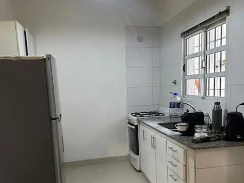 CASA 4 AMBIENTES CON GARAGE , PATIO Y TERRAZA