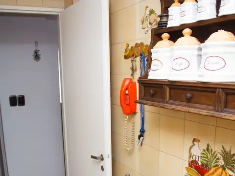 Venta -Departamento 3 ambientes frente balcón