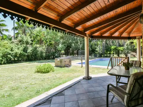 Casa en Venta al Oeste