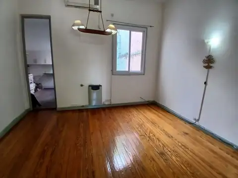 Depto Tipo Casa en Alquiler 65 años