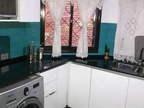 DUPLEX EN VENTA  EN HOUSING A MTS DE PLAZA COLÓN