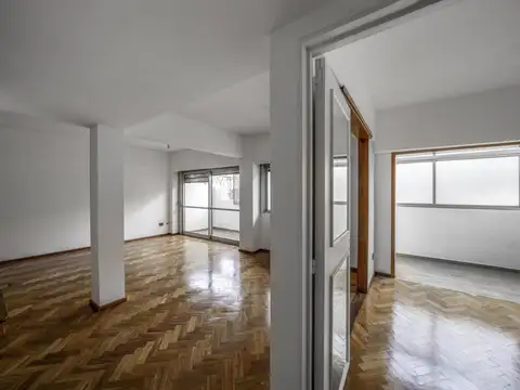 Departamento 4 ambientes con 3 baños
