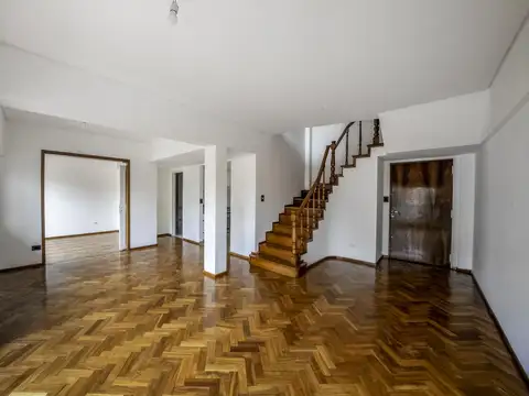 Marcelo Torcuato De Alvear 1300