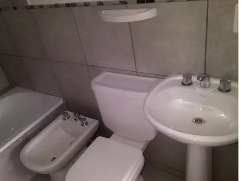 Tucumán 2100, Piso 1