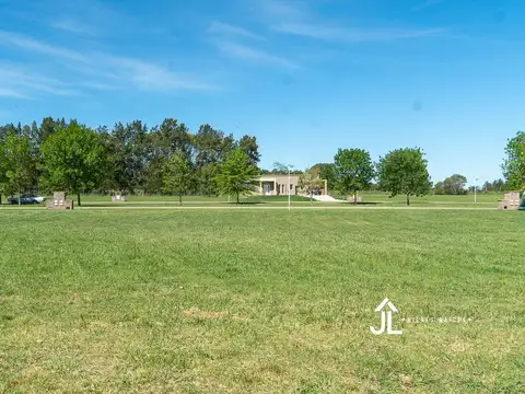 Terreno en Venta en Las Calandrias, USD 25.000