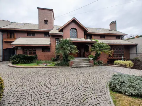 Casa en Venta de 5 dormitorios