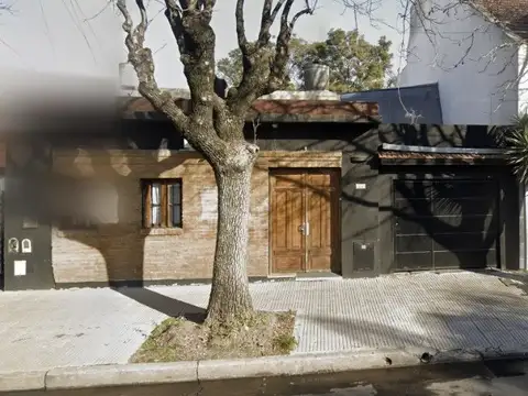 Casa Remodelada Para Eventos, Oficinas, etc.  En Liniers