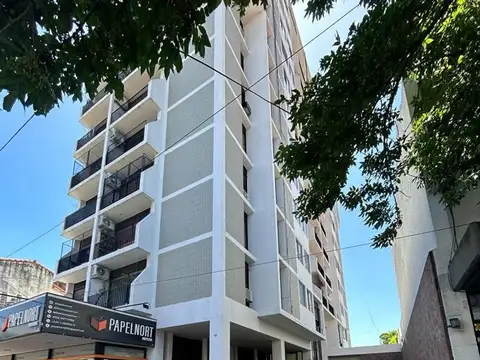 DEPARTAMENTO 2 AMBIENTES - EXCELENTE UBICACION