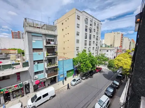 Departamento en Venta en Flores, USD 99.000