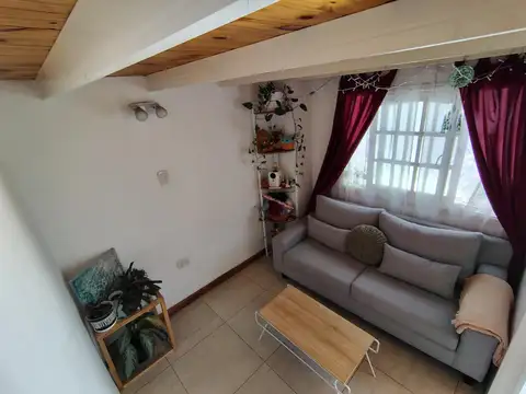 Depto Tipo Casa en Venta al Este
