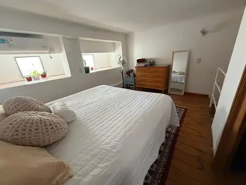 Depto Tipo Casa 2 ambientes con 1 baño
