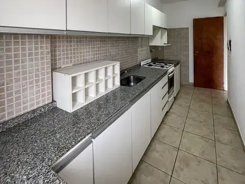 Departamento en Alquiler con 1 cocheras