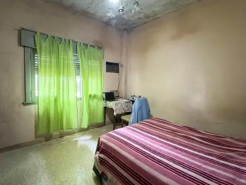 CASA 3 AMBIENTES EXCELENTE UBICACIÓN - MERLO SUR