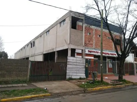 Local en Venta en Tristán Suárez, USD 1.200.000