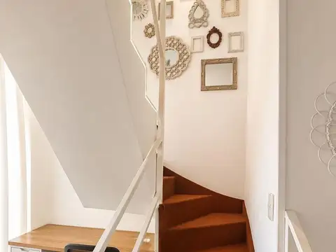 Depto Tipo Casa en Venta en Castelar, USD 109.000