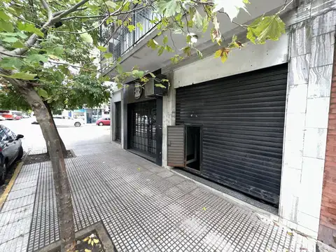Local en Venta 35 años