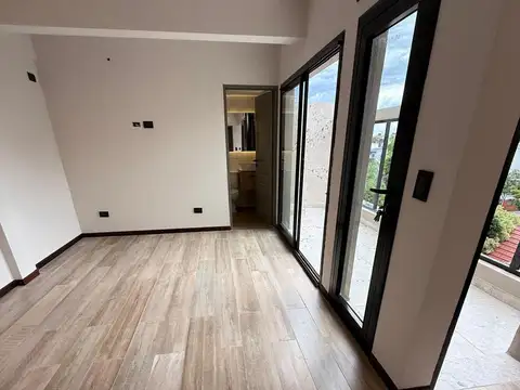 Depto Tipo Casa en Venta en Villa Urquiza, USD 84.000
