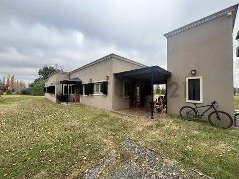 Las lilas , Piso UF 4