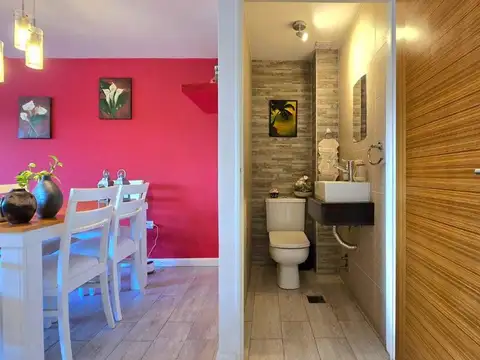 Depto Tipo Casa en Venta con 2 cocheras