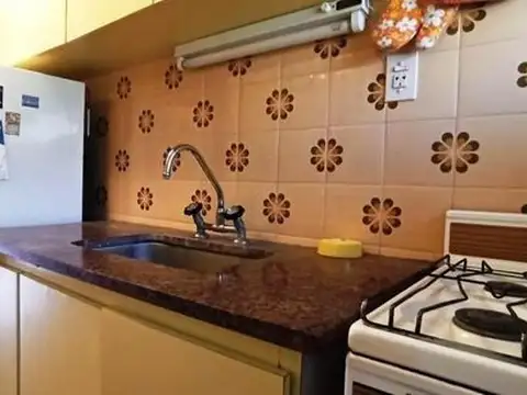 Hermoso Depto Frente Al Parque Patricios De La Ciudad