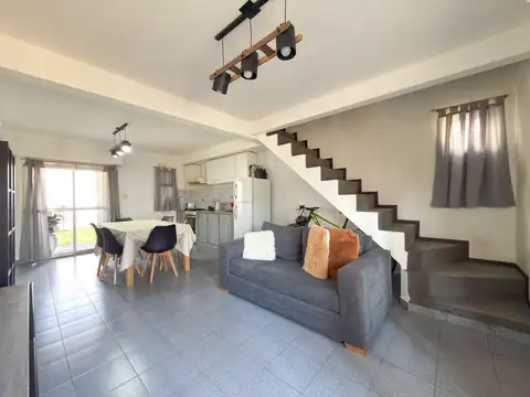 VENTA DUPLEX 2 DORM. ZONA CARREFOUR PANAMÁ