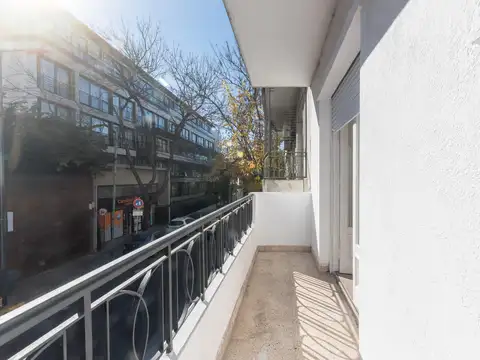 PH en Saavedra Primer piso en esquina Orientación NO