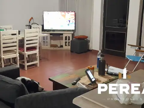 Casa en Venta con 5 cocheras