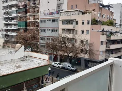 2 AMBIENTES TODO AL FRENTE SUBTE