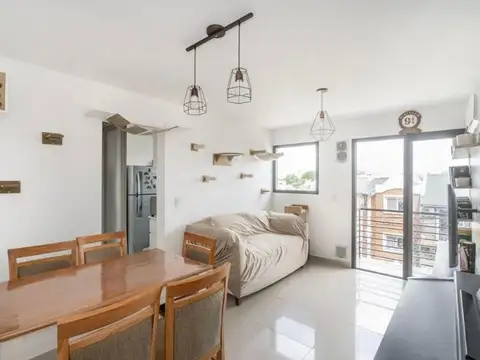 Igualdad 1485 , Piso 3