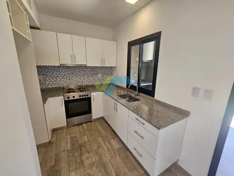 Departamento en Alquiler con 2 cocheras