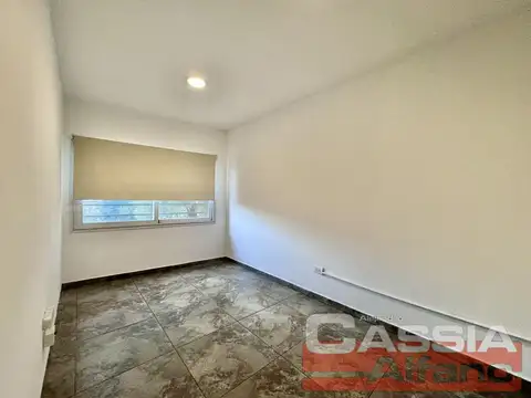 Galpon en Alquiler en Lanus Este, $ 2.800.000