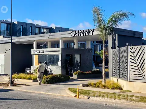 Sunny - Esquiú al 401